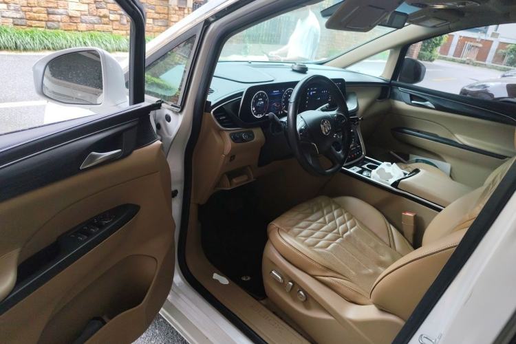 Used Buick GL8 2021 ES Land Cruiser 653T Luxury Edition Interior 3