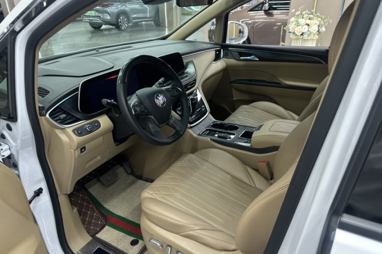 Used Buick GL8 2021 ES Landtrek 653T Comfort Edition Interior 3