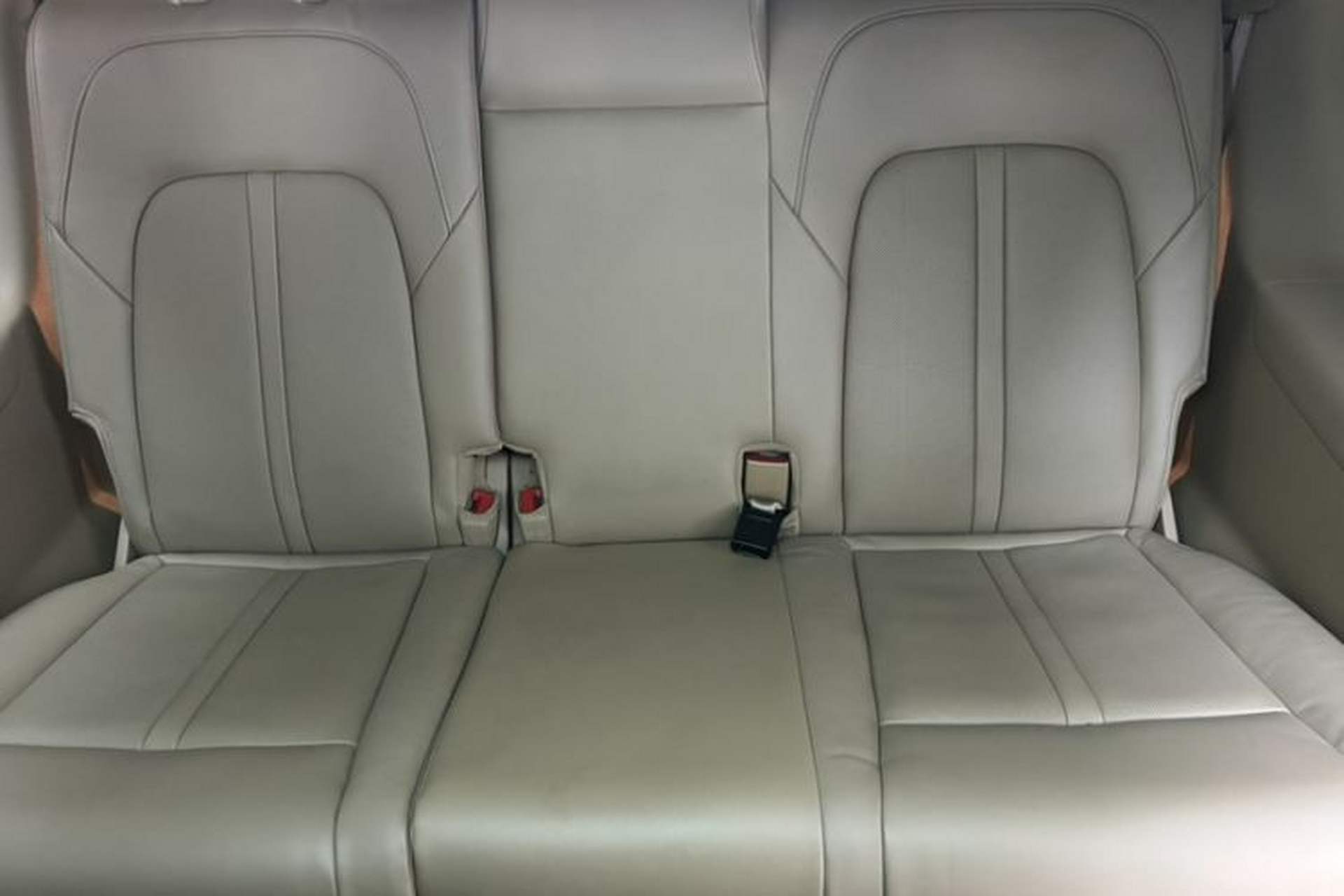 Used Buick GL8 2021 ES Landtrek 653T Luxury Model Interior 3