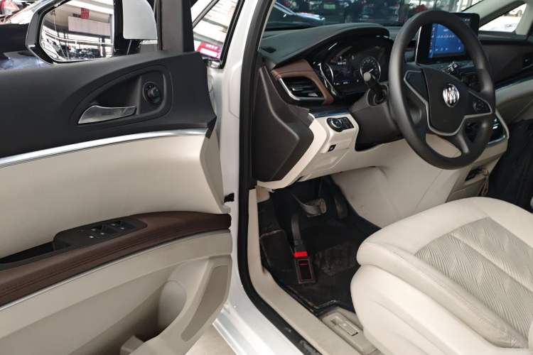 Used Buick GL8 2021 Land Cruiser Executive Class 652T Comfort Model Interior 3