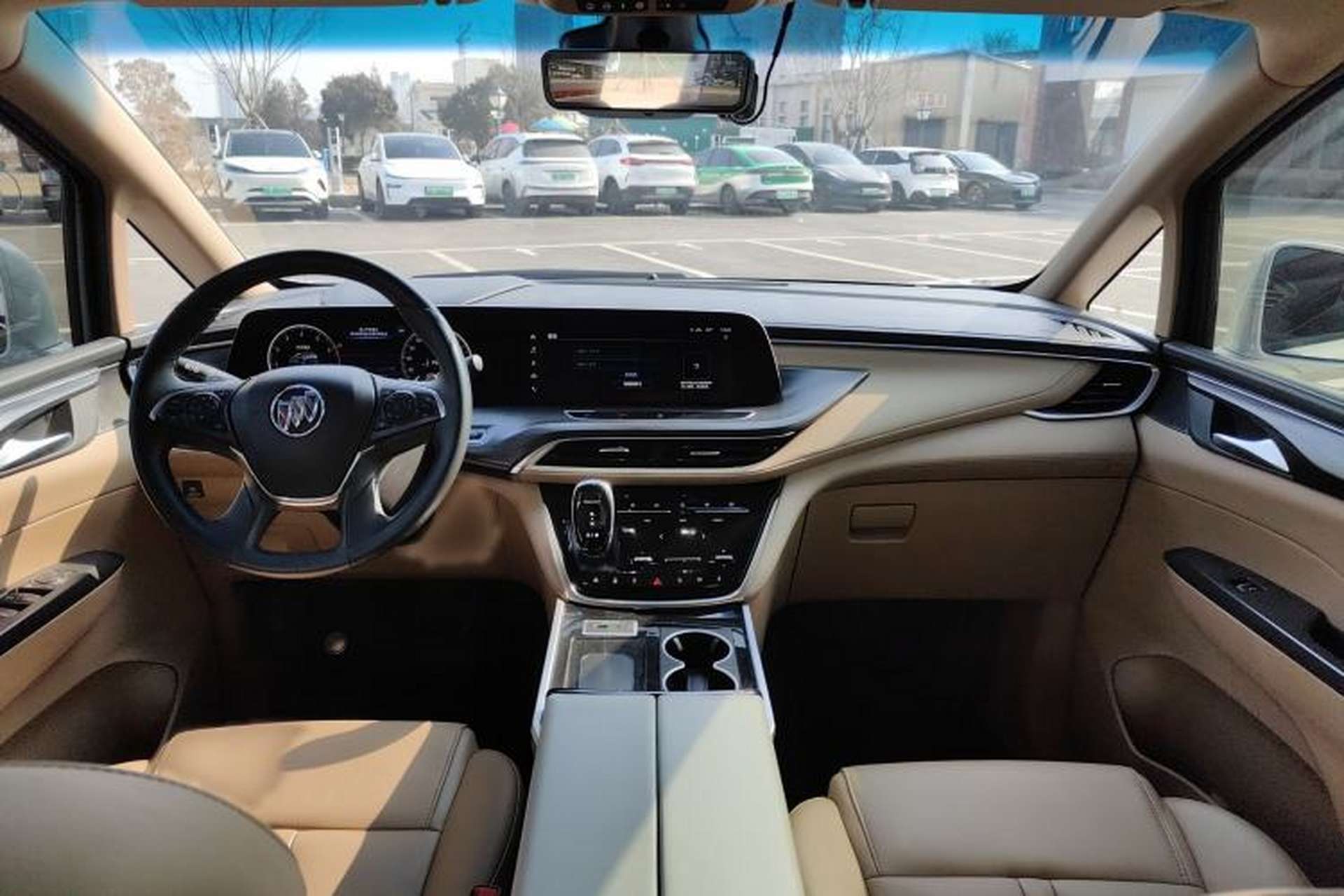 Used Buick GL8 2021 ES Land Cruiser 653T Luxury Edition Interior 4