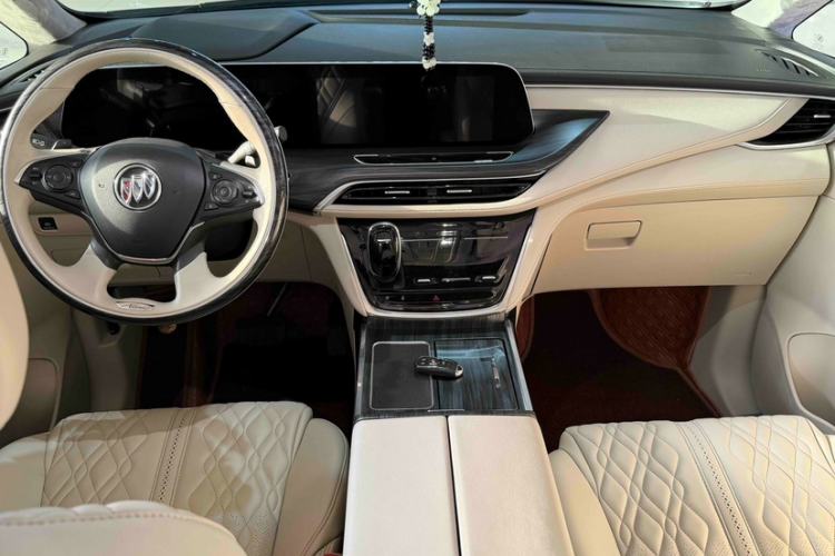 Used Buick GL8 2021 ES Landtrek 653T Comfort Edition Interior 4