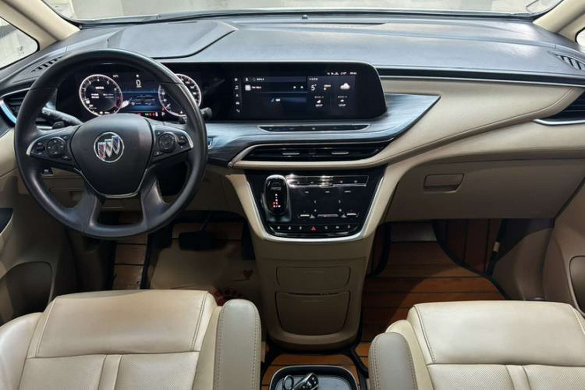 Used Buick GL8 2021 ES Landtrek 653T Luxury Model Interior 5
