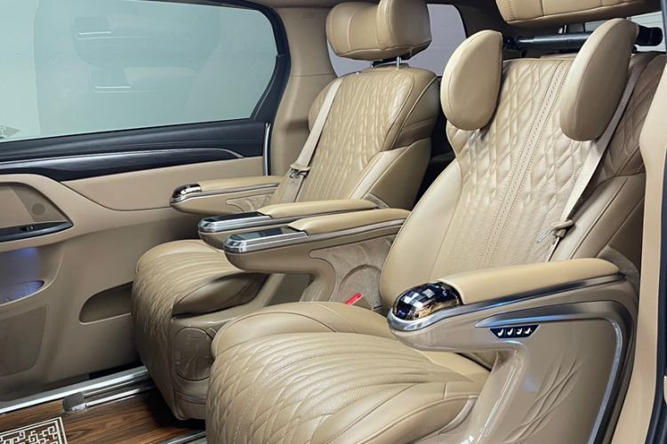 Used Buick GL8 2021 ES Land Cruiser 653T Luxury Edition Interior 5