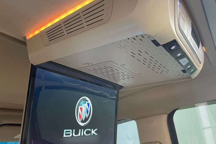 Used Buick GL8 2021 ES Land Cruiser 653T Luxury Edition Interior 7