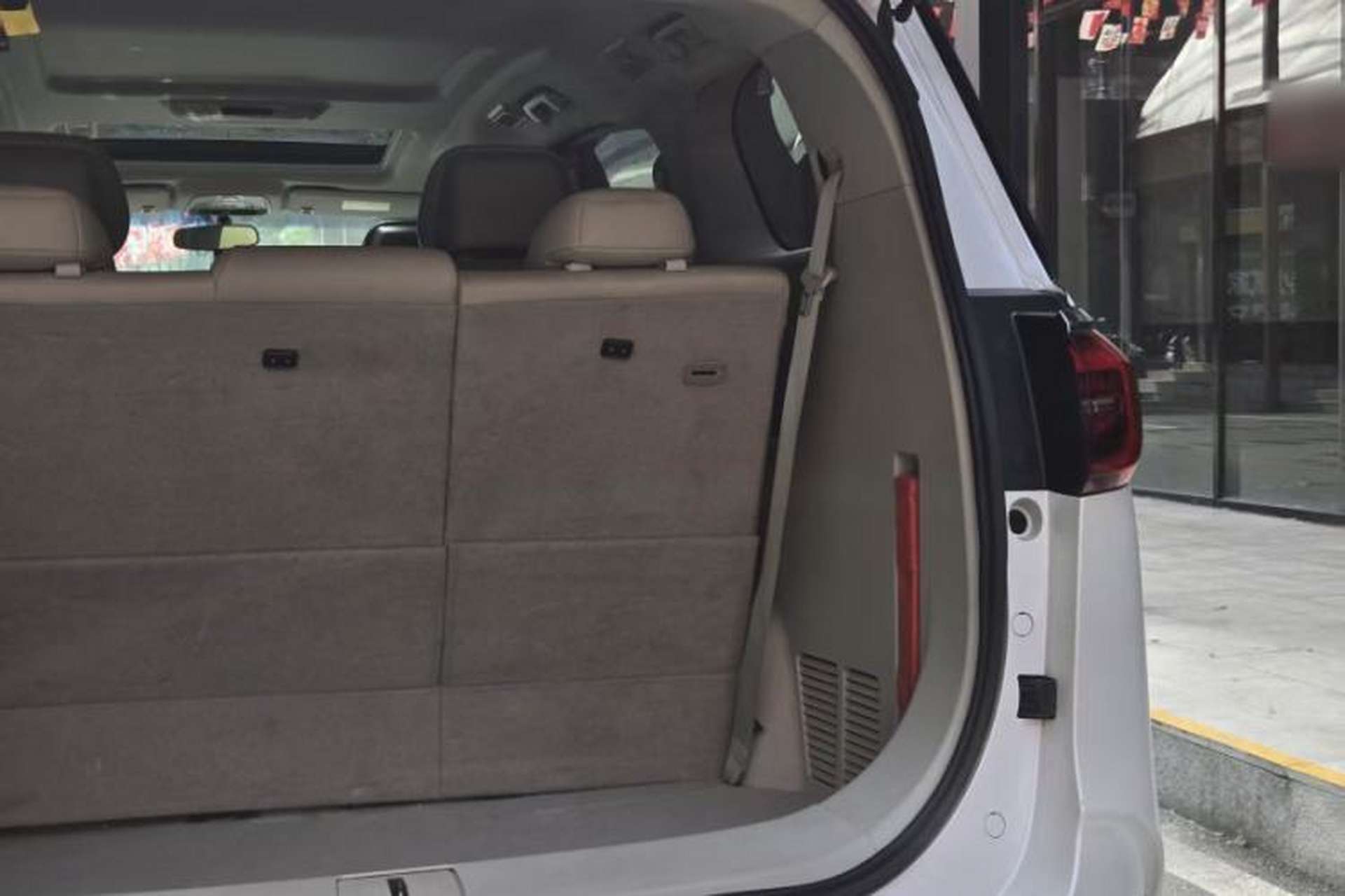 Used Buick GL8 2021 ES Landtrek 653T Comfort Edition Interior 8