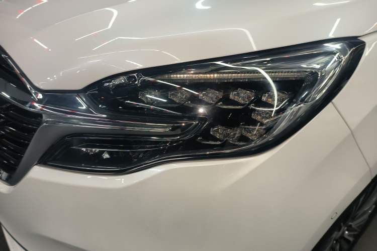 Used Buick GL8 2021 ES Landtrek 653T Luxury Model Left Front Headlight