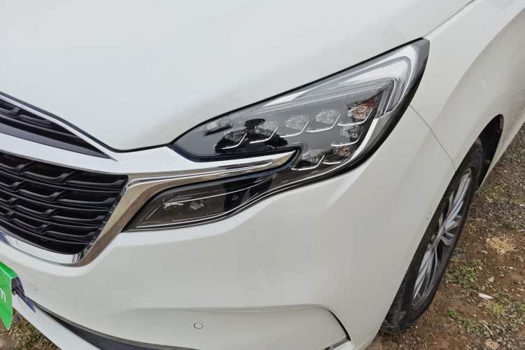 Used Buick GL8 2021 ES Land Cruiser 653T Luxury Edition Left Front Headlight