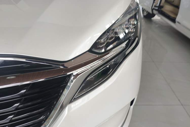 Used Buick GL8 2021 ES Landtrek 653T Luxury Model Left Front Headlight