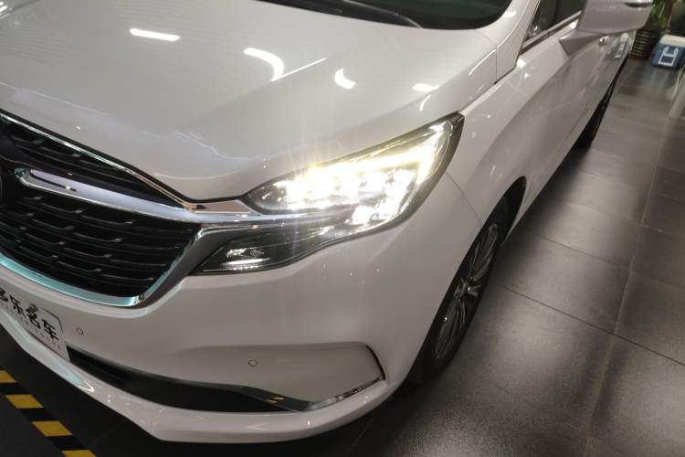 Used Buick GL8 2021 ES Landtrek 653T Luxury Model Left Front Headlight