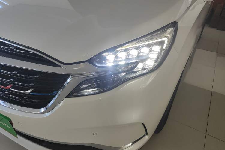 Used Buick GL8 2021 ES Land Cruiser 653T Smart Flagship Model Left Front Headlight