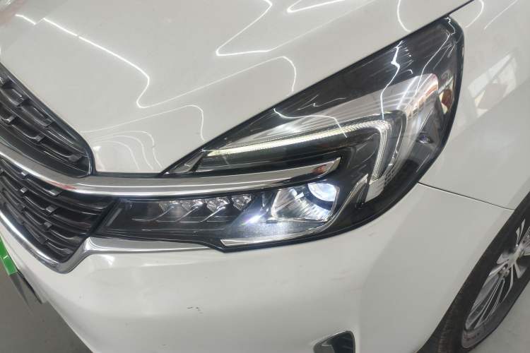 Used Buick GL8 2021 Land Cruiser Executive Class 652T Comfort Model Left Front Headlight