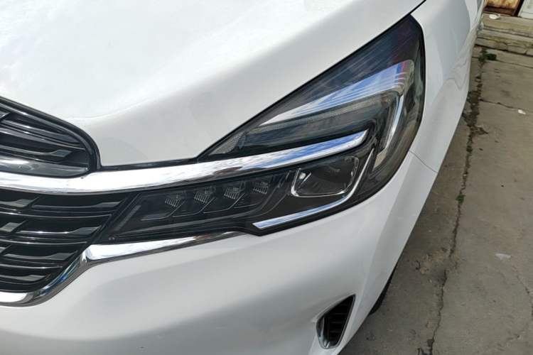 Used Buick GL8 2021 Land Cruiser Executive Class 652T Luxury Model Left Front Headlight