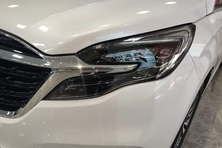 Used Buick GL8 2021 ES Land Cruiser 653T Luxury Edition Left Front Headlight