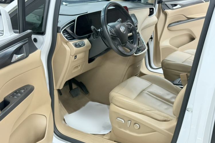 Used Buick GL8 2021 ES Landtrek 653T Luxury Model Left Front Seat