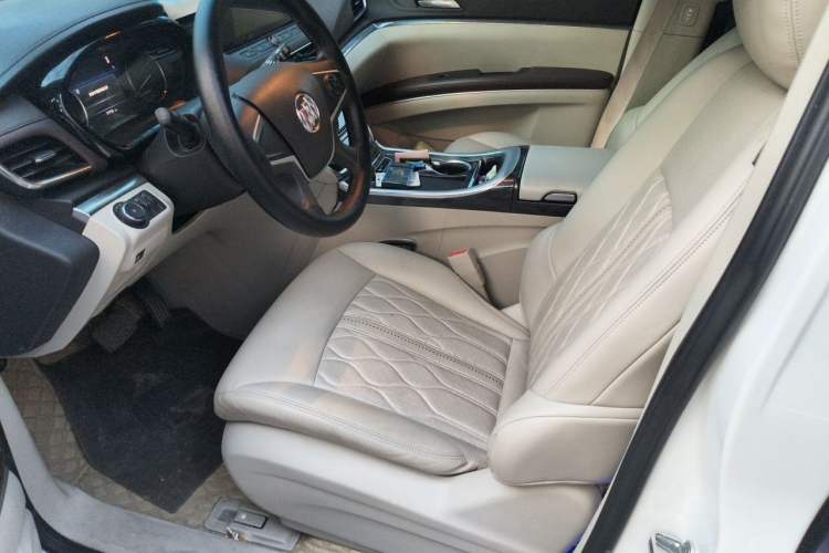 Used Buick GL8 2021 Land Cruiser Executive Class 652T Comfort Model Left Front Seat