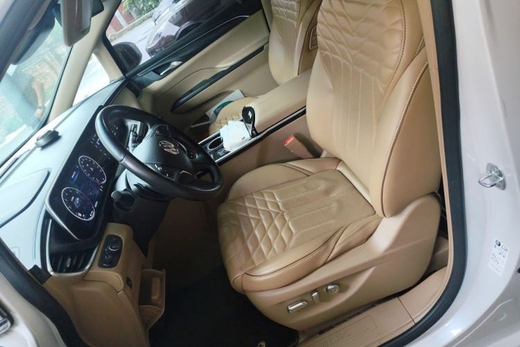 Used Buick GL8 2021 ES Land Cruiser 653T Luxury Edition Left Front Seat