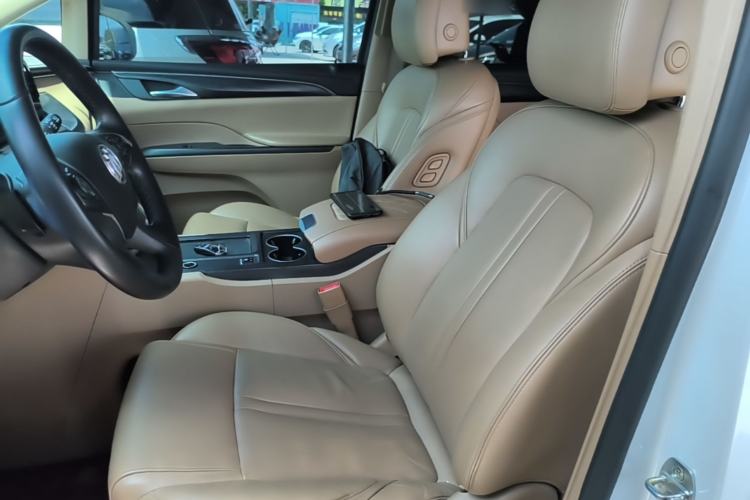 Used Buick GL8 2021 ES Land Cruiser 653T Luxury Edition Left Front Seat