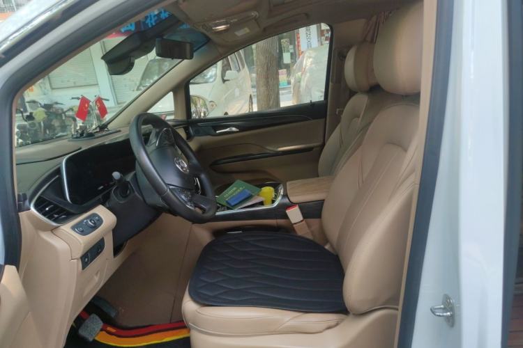 Used Buick GL8 2021 ES Land Cruiser 653T Luxury Edition Left Front Seat
