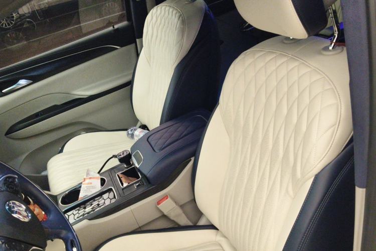 Used Buick GL8 2021 ES Landtrek 653T Comfort Edition Left Front Seat