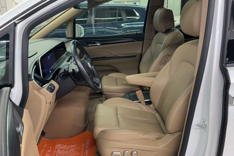 Used Buick GL8 2021 ES Landtrek 653T Luxury Model Left Front Seat
