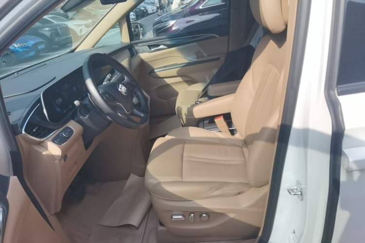 Used Buick GL8 2021 ES Land Cruiser 653T Luxury Edition Left Front Seat