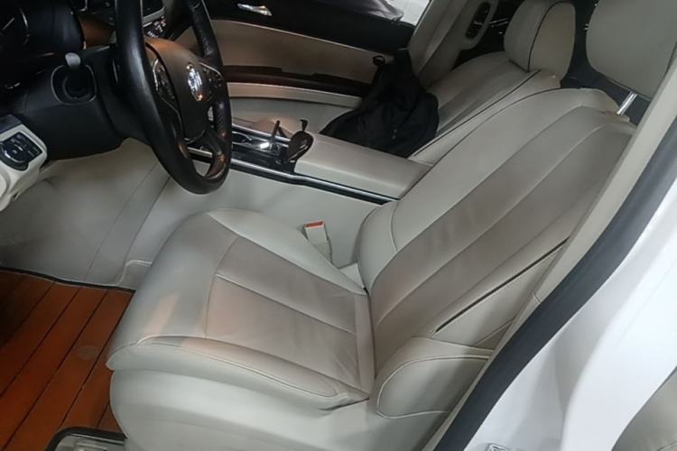 Used Buick GL8 2021 Land Cruiser Executive 652T Premium Model Left Front Seat