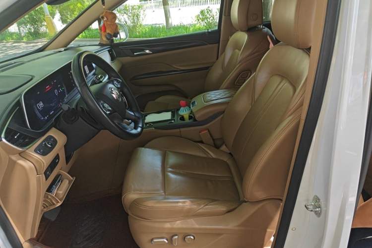 Used Buick GL8 2021 ES Land Cruiser 653T Luxury Edition Left Front Seat
