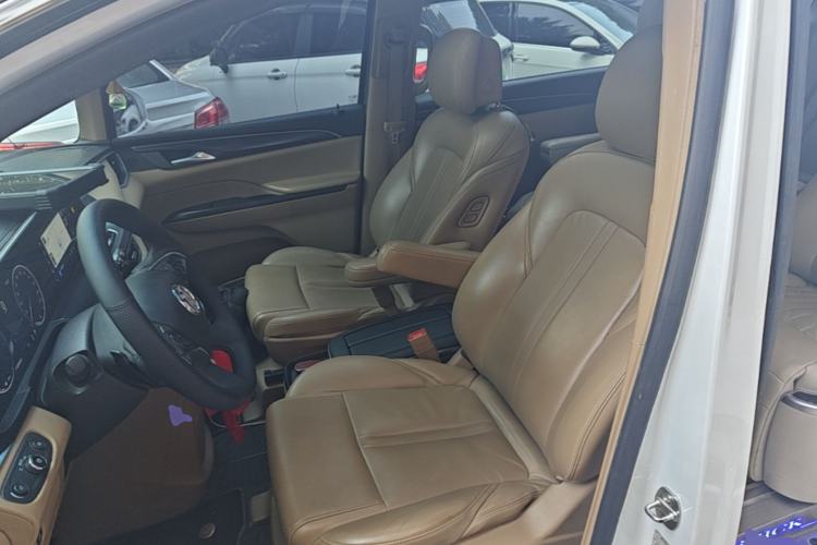 Used Buick GL8 2021 ES Land Cruiser 653T Luxury Edition Left Front Seat