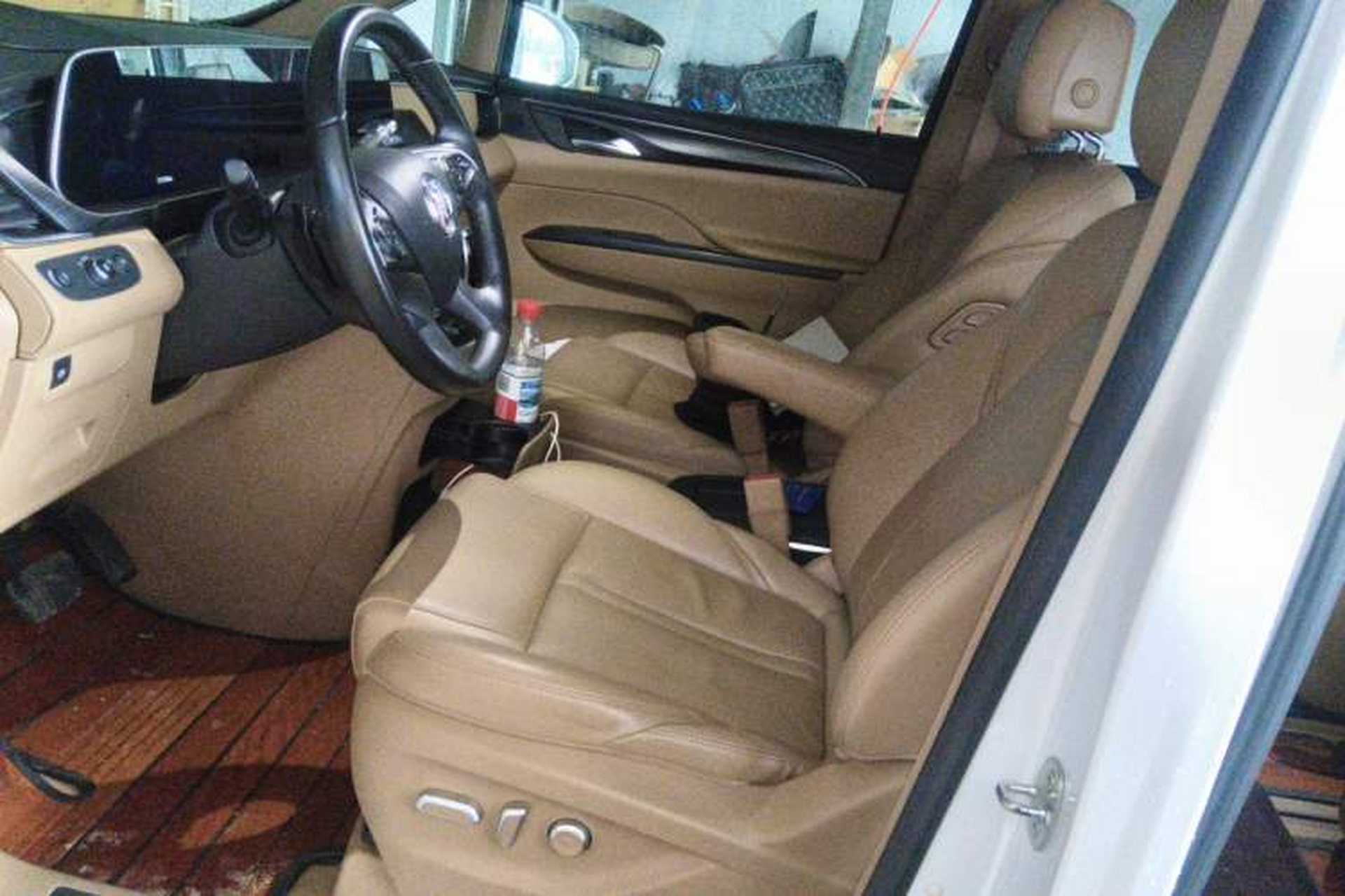 Used Buick GL8 2021 ES Land Cruiser 653T Smart Flagship Model Left Front Seat