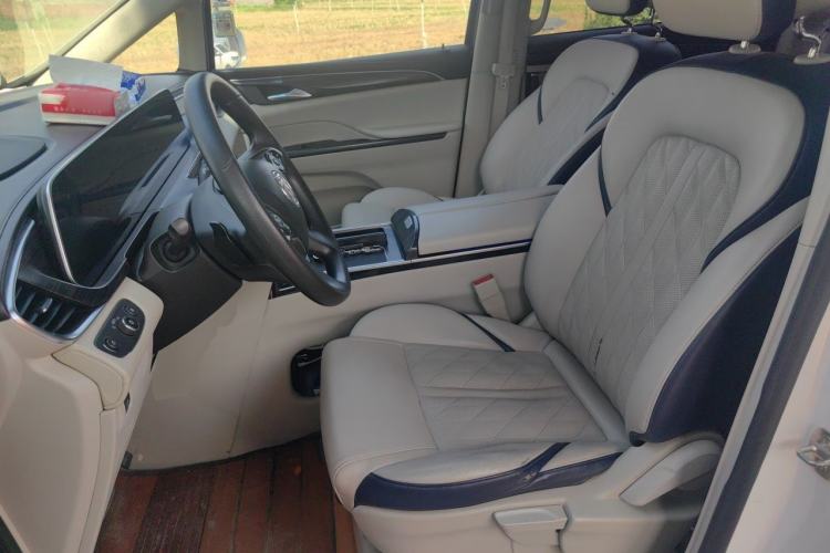Used Buick GL8 2021 ES Land Cruiser 653T Luxury Edition Left Front Seat