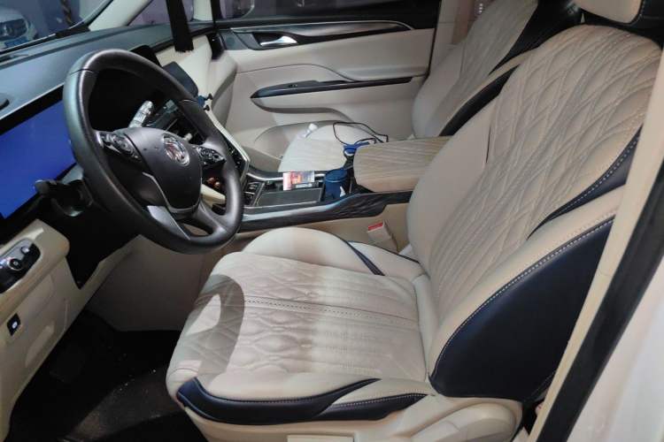 Used Buick GL8 2021 ES Landtrek 653T Comfort Edition Left Front Seat