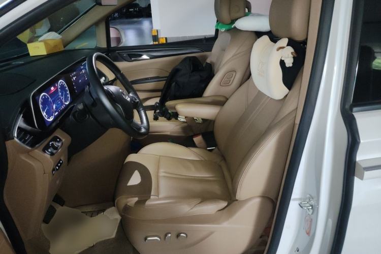 Used Buick GL8 2021 ES Land Cruiser 653T Smart Flagship Model Left Front Seat