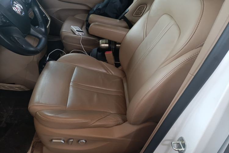 Used Buick GL8 2021 ES Land Cruiser 653T Luxury Edition Left Front Seat