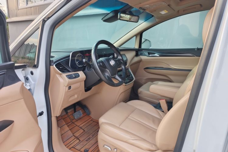 Used Buick GL8 2021 ES Land Cruiser 653T Luxury Edition Left Front Seat
