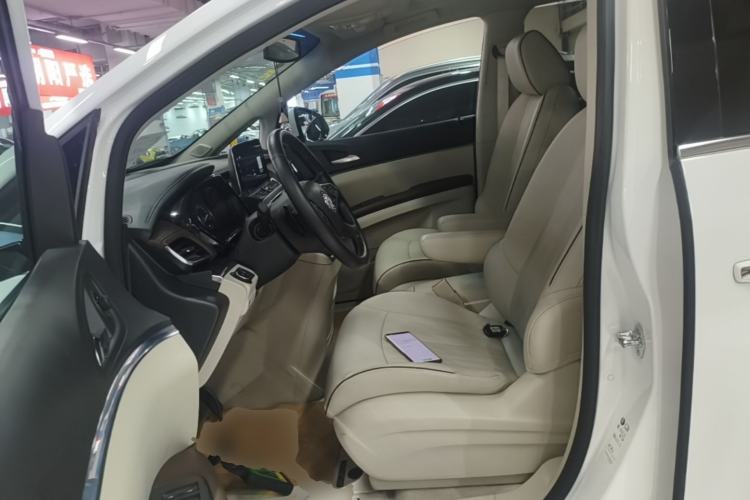 Used Buick GL8 2021 Land Cruiser Executive Class 652T Luxury Model Left Front Seat