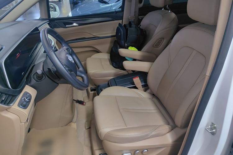 Used Buick GL8 2021 ES Landtrek 653T Luxury Model Left Front Seat