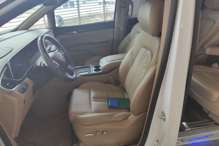 Used Buick GL8 2021 ES Land Cruiser 653T Luxury Edition Left Front Seat