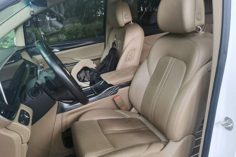 Used Buick GL8 2021 ES Land Cruiser 653T Luxury Edition Left Front Seat
