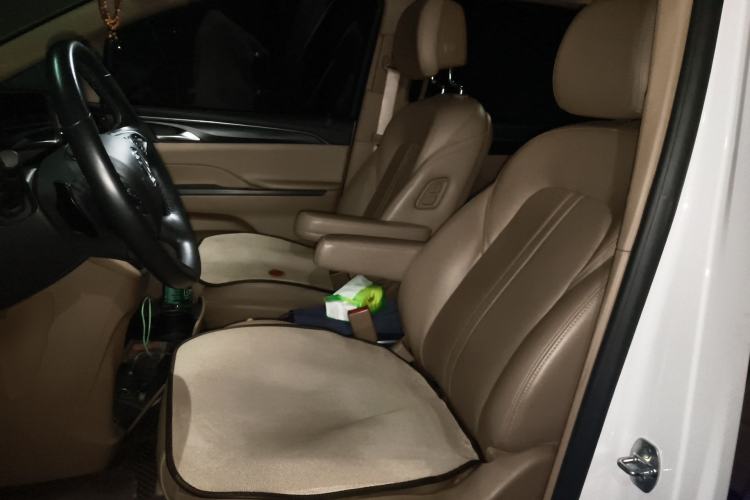 Used Buick GL8 2021 ES Land Cruiser 653T Luxury Edition Left Front Seat