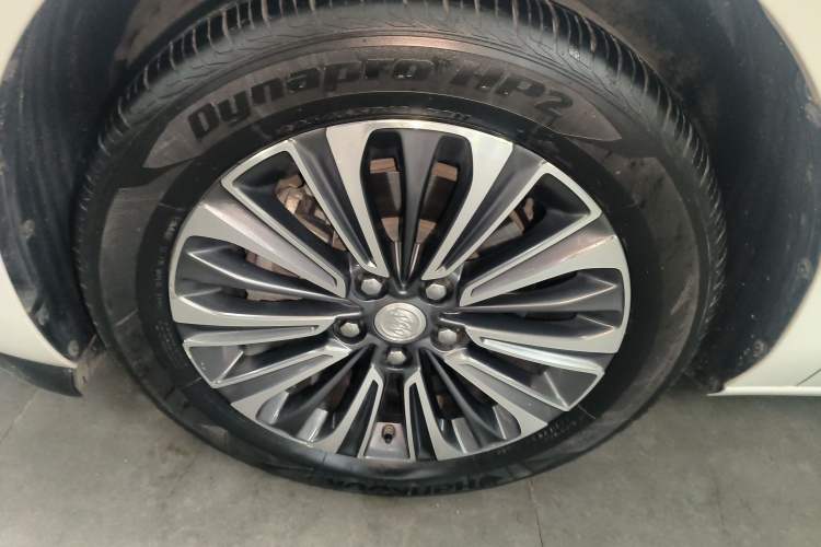 Used Buick GL8 2021 ES Landtrek 653T Luxury Model Left Front Wheel Hub