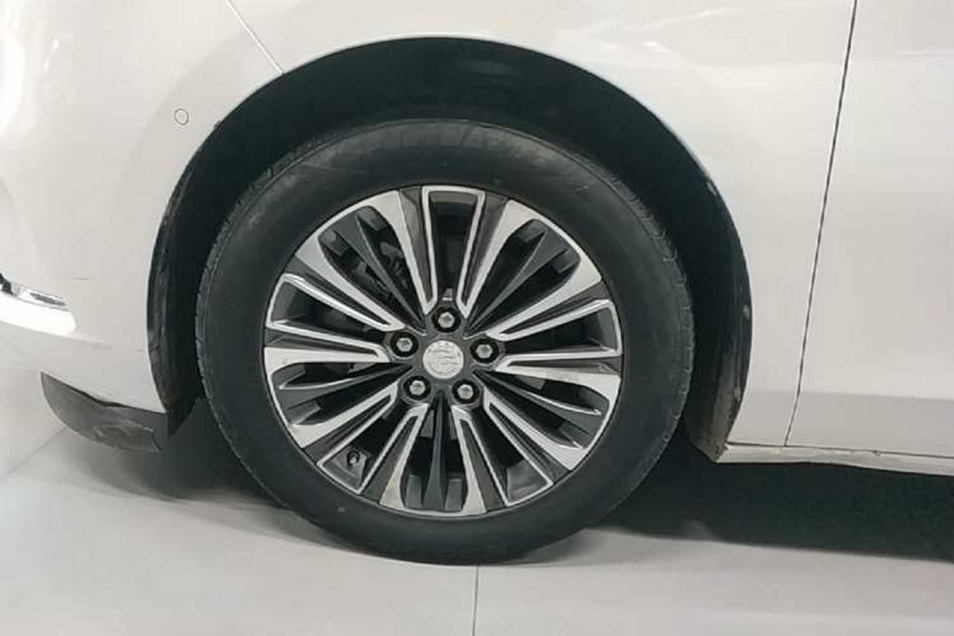 Used Buick GL8 2021 ES Landtrek 653T Luxury Model Left Front Wheel Hub