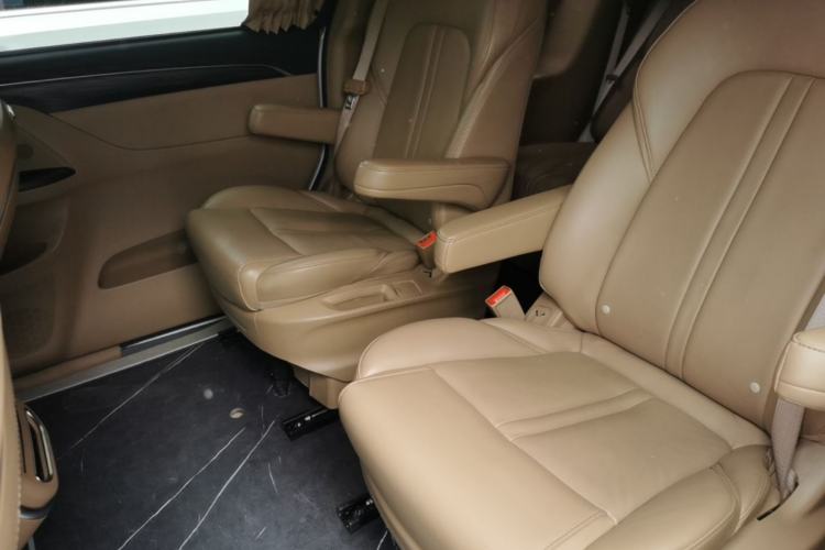 Used Buick GL8 2021 ES Land Cruiser 653T Luxury Edition Left Rear Seat