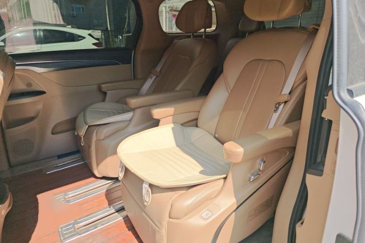 Used Buick GL8 2021 ES Landtrek 653T Smart Luxury Model Left Rear Seat
