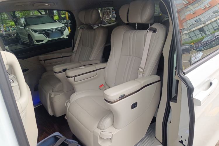 Used Buick GL8 2021 ES Landtrek 653T Comfort Edition Left Rear Seat