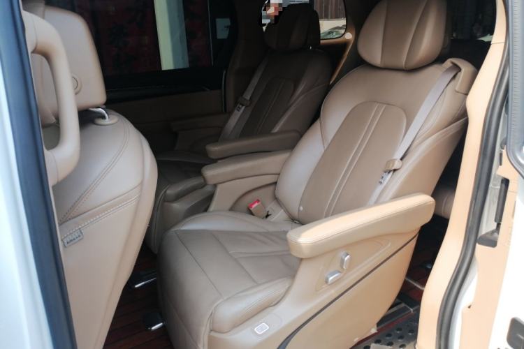 Used Buick GL8 2021 ES Landtrek 653T Smart Luxury Model Left Rear Seat