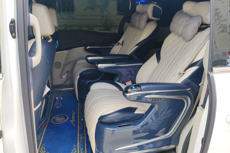 Used Buick GL8 2021 Land Cruiser Executive Class 652T Luxury Model Left Rear Seat