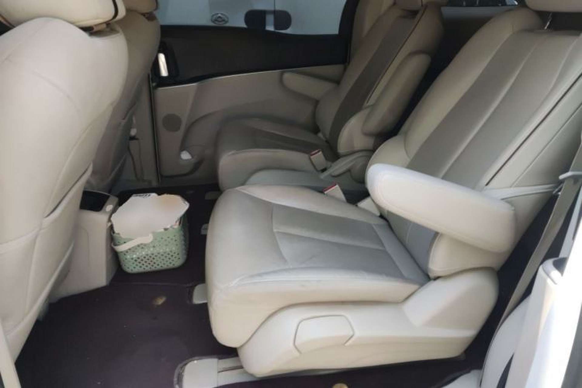 Used Buick GL8 2021 Land Cruiser Executive Class 652T Comfort Model Left Rear Seat