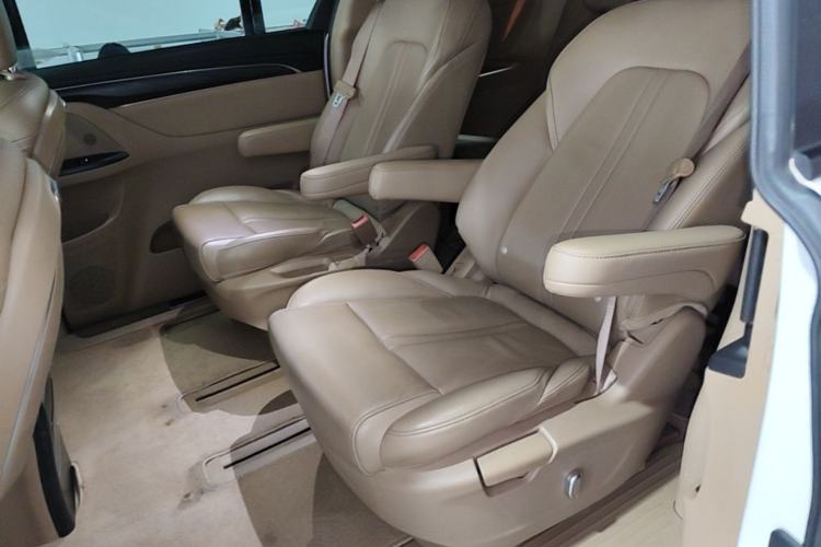 Used Buick GL8 2021 ES Land Cruiser 653T Luxury Edition Left Rear Seat