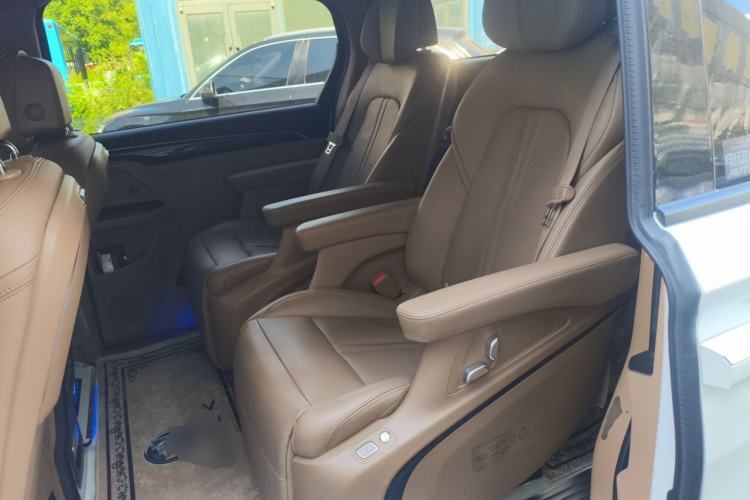 Used Buick GL8 2021 ES Landtrek 653T Luxury Model Left Rear Seat
